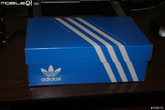 [分享] 初次分享 請大家多多指教 Adidas Racer Low