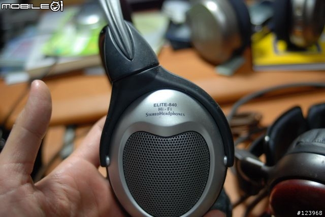[分享]audio-technica日本鐵三角紅外線無線耳機ATH-CL550R