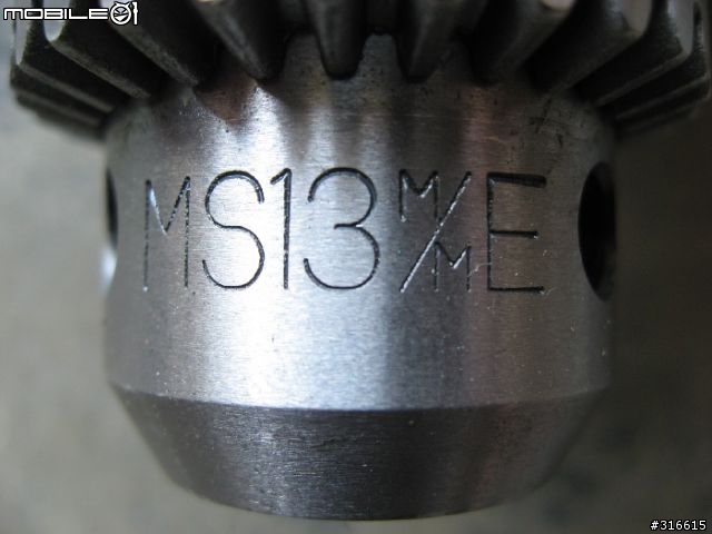 [分享]MAKITA‧7.2安培的強力馬達，鑽起孔來游刃有餘！