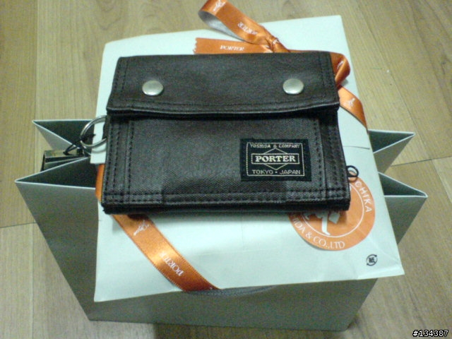 [分享]有點老梗的PORTER FREE STYLE 錢包