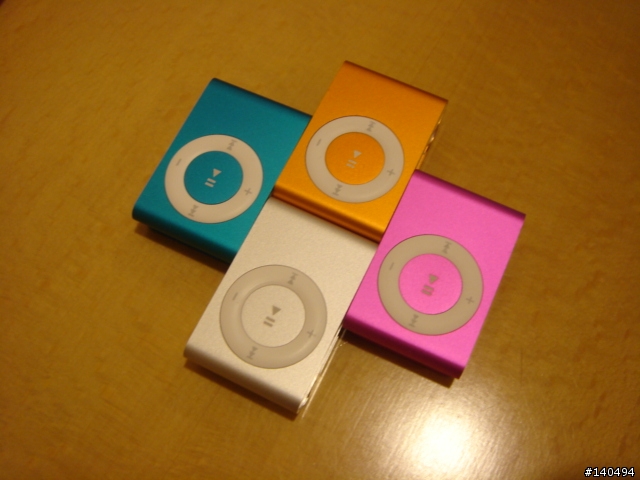 [有圖有真相] 彩色IPOD  SHUFFLE