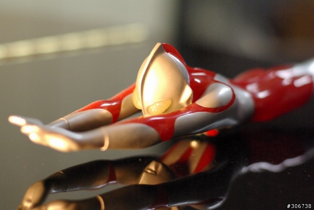 ultraman 烏嚕托拉滿 鹹蛋超人