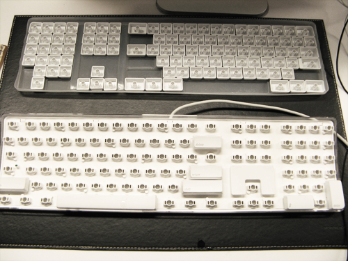 [分享]Apple Keyboard鍵盤清潔記