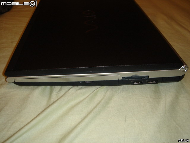 [分享]VAIO SZ33TP/B 開箱 (新增Vista使用心得)