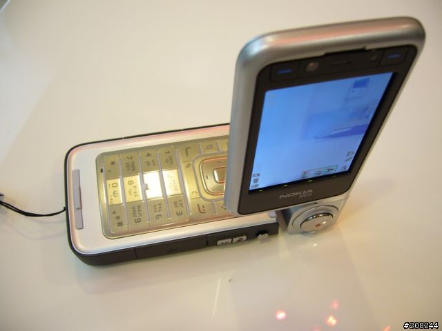 [分享] Nokia N93i 開箱照