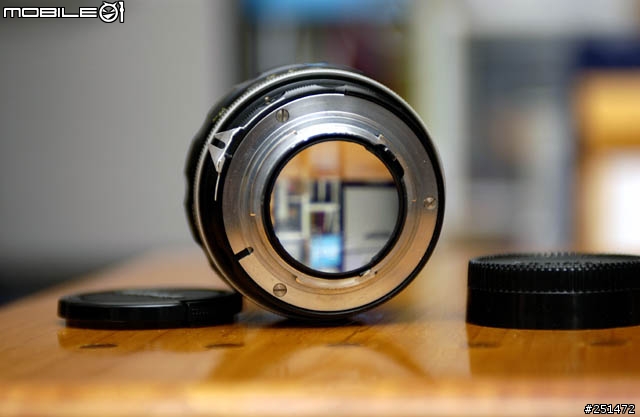 [老鏡春天] Nikkor-S Auto 55mm f/1.2 - 40 歲的 SLR 標準鏡 [追加補充說明]