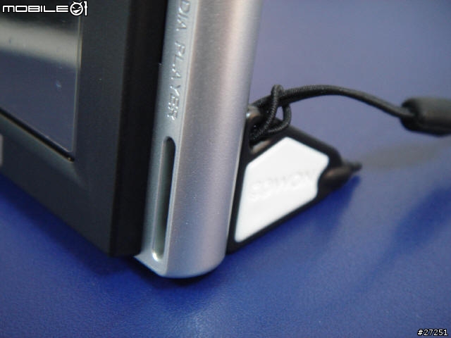 [分享] COWON D2 + MX90VC (圖多)