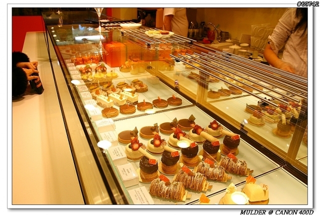 [MoMo桑分享] 15區法式烘焙（15eme Patisserie) <= 叫人怎麼抵擋的住馬卡龍的魅力