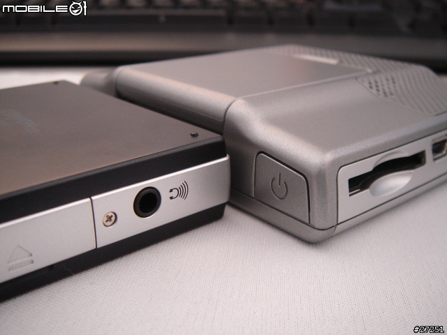 [分享] COWON D2 + MX90VC (圖多)
