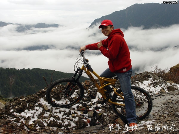 [雪地騎乘經驗分享]Ride the bike in the snowfield 台灣雪地騎乘