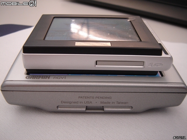 [分享] COWON D2 + MX90VC (圖多)
