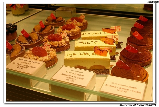 [MoMo桑分享] 15區法式烘焙（15eme Patisserie) <= 叫人怎麼抵擋的住馬卡龍的魅力