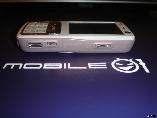 [分享]Nokia N73 粉紅版 純外觀