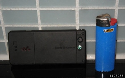 Sony Ericsson 新機 W880 代號 "Ai"  在 瑞典出現了!!
