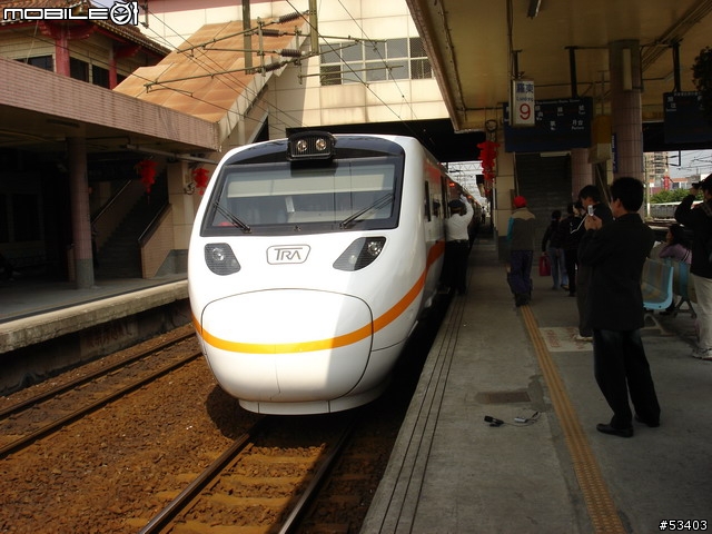 [返鄉過節 有緣相遇]巧遇電器太魯閣號初體驗