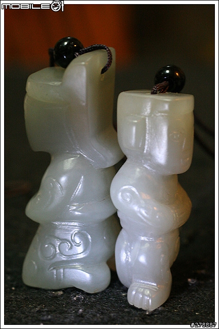 [分享] 生日禮品採購...真正的古董玉器(多圖)