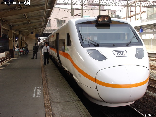 [返鄉過節 有緣相遇]巧遇電器太魯閣號初體驗