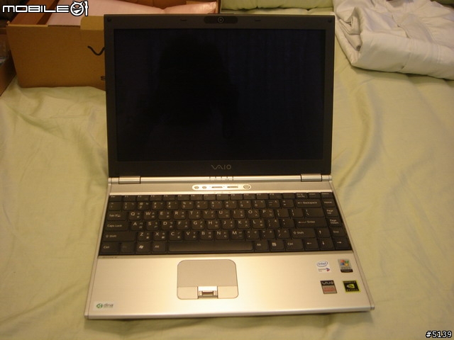 [分享]VAIO SZ33TP/B 開箱 (新增Vista使用心得)