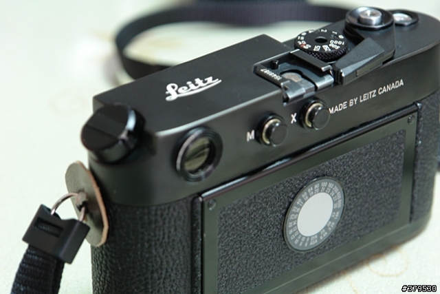 [分享] 新年開箱照，當Rollei遇上Leica