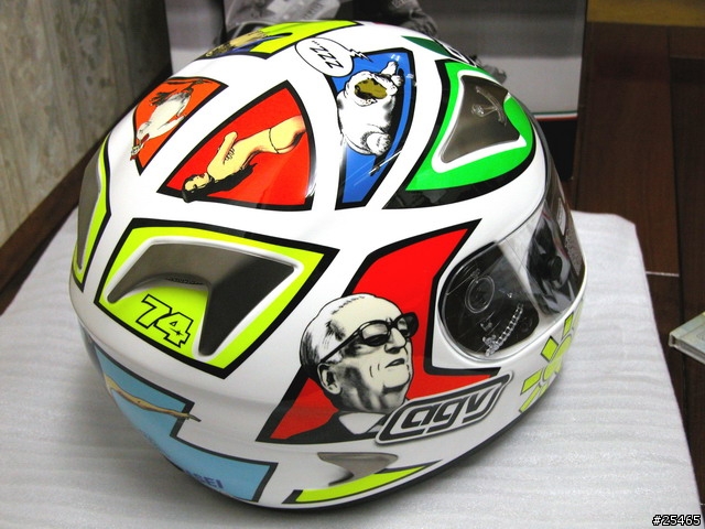 [分享]AGV 裸女帽 MUGELLO 2006 "MANARA"