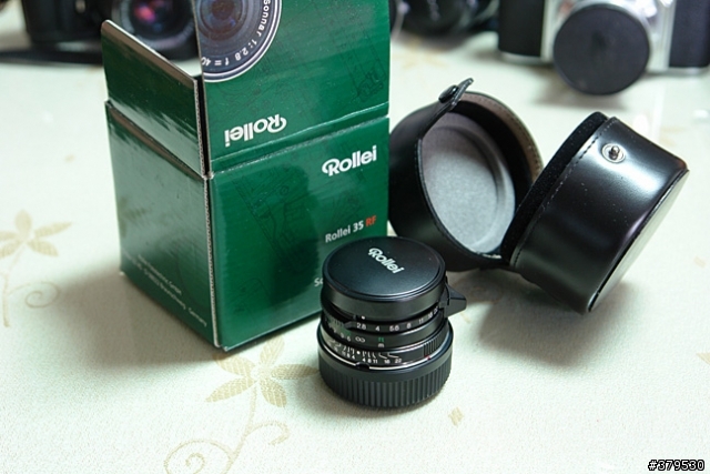 [分享] 新年開箱照，當Rollei遇上Leica