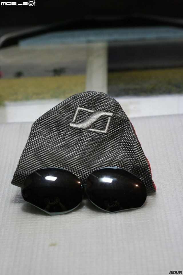 [分享]A2DP 藍芽立體聲播放器新選擇 Motorola s705