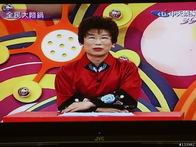[分享]給自己的新年禮物JVC LT-37X977