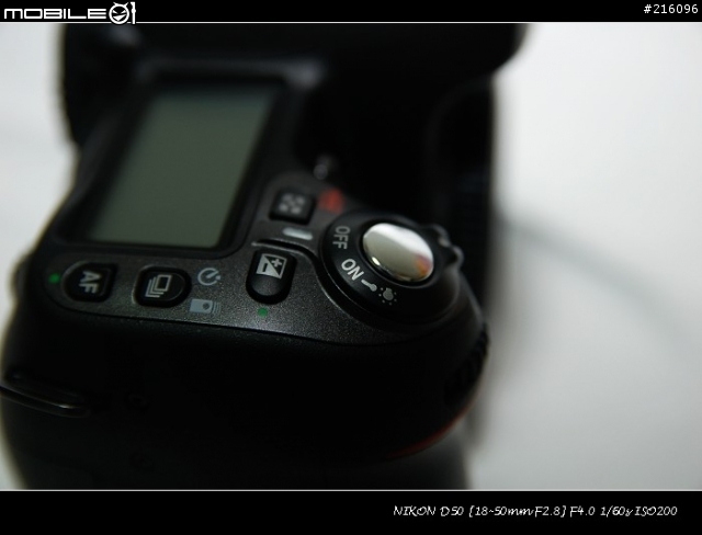 [分享]D80開箱，+SB600離閃試拍