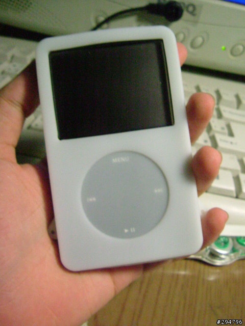 iPod Video 開盒照(慢了一年[汗])(副大量圖片)