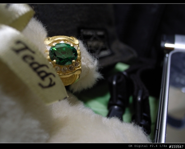 我的行頭...Porter...GUCCI...GRD...黃金鑽石翡翠...CAT...N93i...W800i...Ingersoll三環機械...小熊...聯合演出...[配件篇]