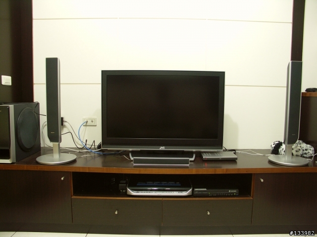 [分享]給自己的新年禮物JVC LT-37X977