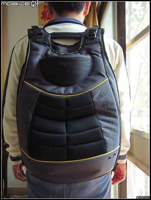 創意收納，反向思考 MobileEdge Express BackPack