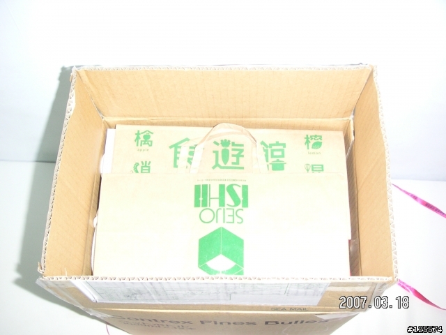 [分享]日本友人寄來的東西(圖多)~3/26新增台灣買的到的日本泡麵&麵王試吃心得~~