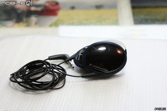 [分享]A2DP 藍芽立體聲播放器新選擇 Motorola s705