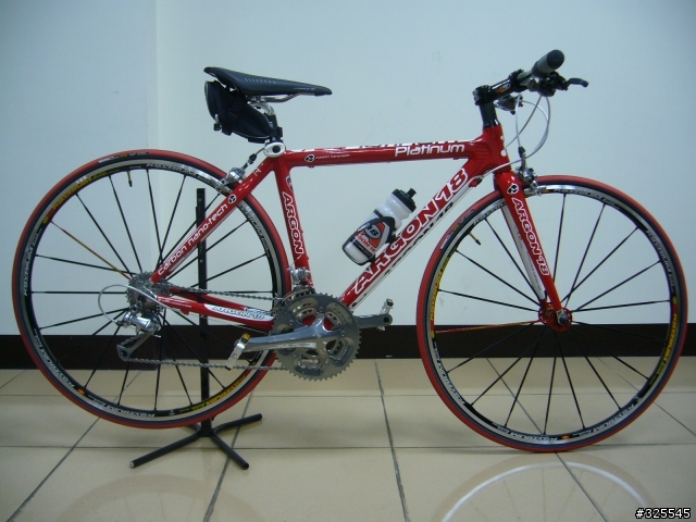 女王座駕 Argon18