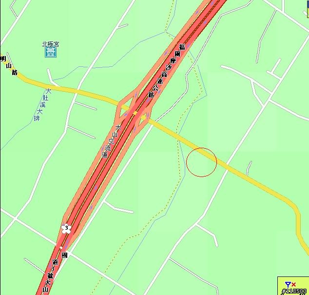 這是台灣最近的公車----這兩天業者已經把骨架公車移走了看不到了