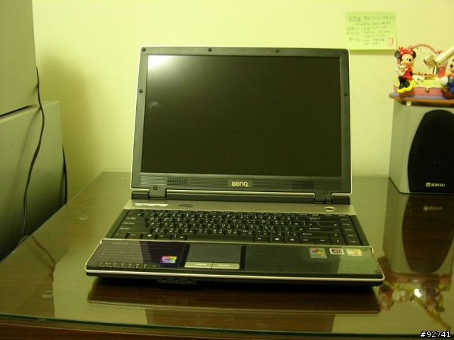 {不專業分享}BENQ 64位元雙核心P41~讓工作效率加倍提升