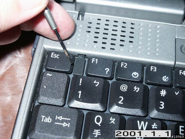 [拆解實錄] Acer TM382 TCi 拆機&更換風扇DIY