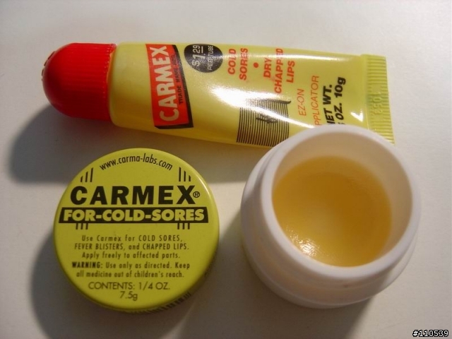 [分享] 資生堂THERAPIND - 魔唇唇部按摩精油、魔唇修護唇霜(夜間)