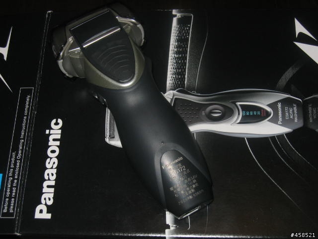[分享] 我的電鬍刀 panasonic  ES-8172