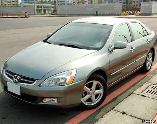 [討論] 很難在路上看見 Accord 呢...為什麼呢？