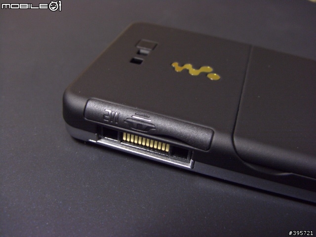 SE W880i Walkman 超薄旗艦手機(簡單分享part1)！！