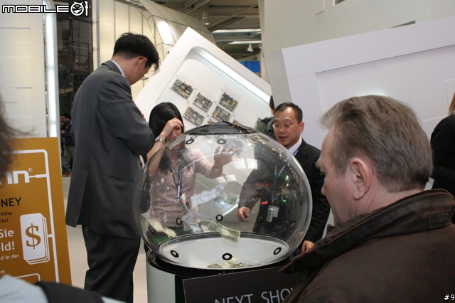 [CeBIT2007] FOXCONN 走出代工，迎向自有品牌