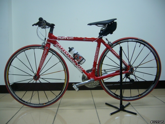 女王座駕 Argon18