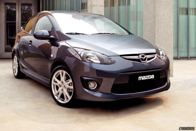 足以撼動YARIS銷售量的漂亮小車~MAZDA 2