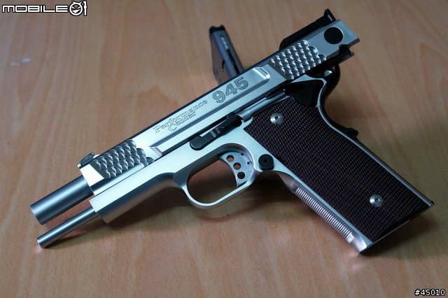 [分享]KSC M945 銀色魚鱗版 圖小多