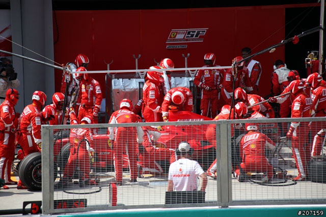 【分享】2007 F1 in Malaysia Sepang Circuit (圖多)