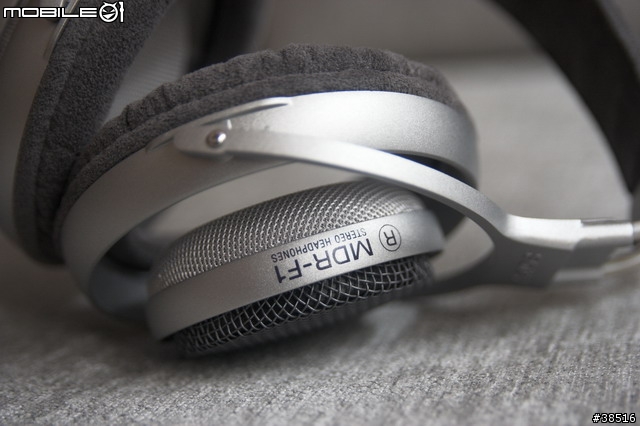 傾聽自然的聲音 SONY MDR-F1 全開放式耳機