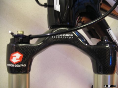 [分享] 2007 FUJI TEAM ISSUE MTB -- 5/6 零件升級 (輕量化)