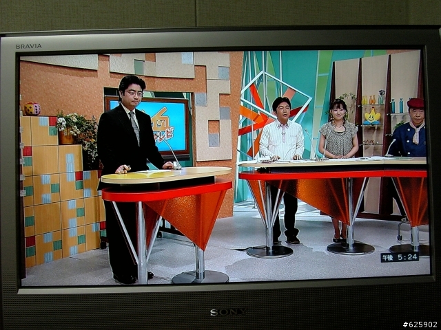 [分享] BRAVIA KDL-20S2500 圖多 手振 疊疊樂 作者雜唸開箱文